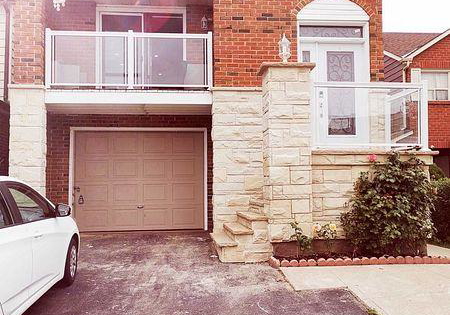 150-murray-street-brampton-ontario-w13683698