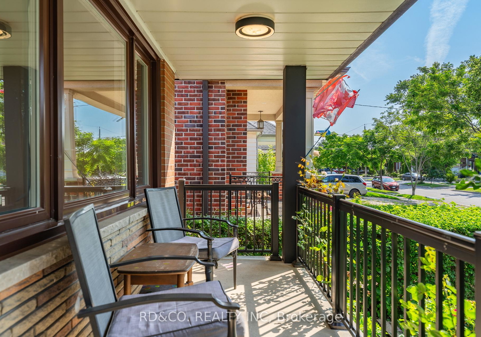 98-hay-avenue-toronto-etobicoke-ontario-w13683762