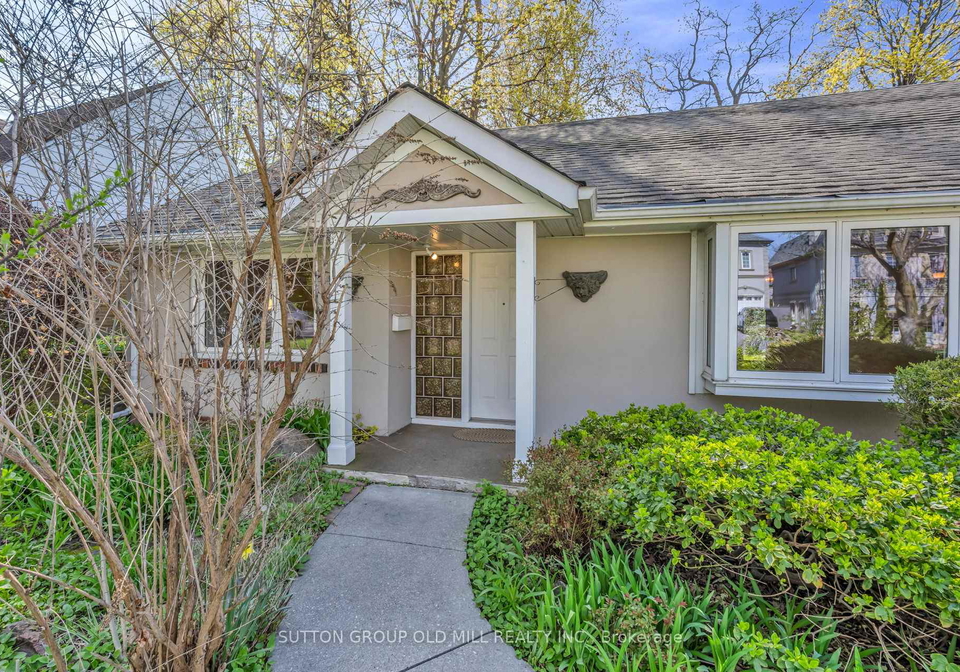 29-robin-hood-road-toronto-etobicoke-ontario-w13683802