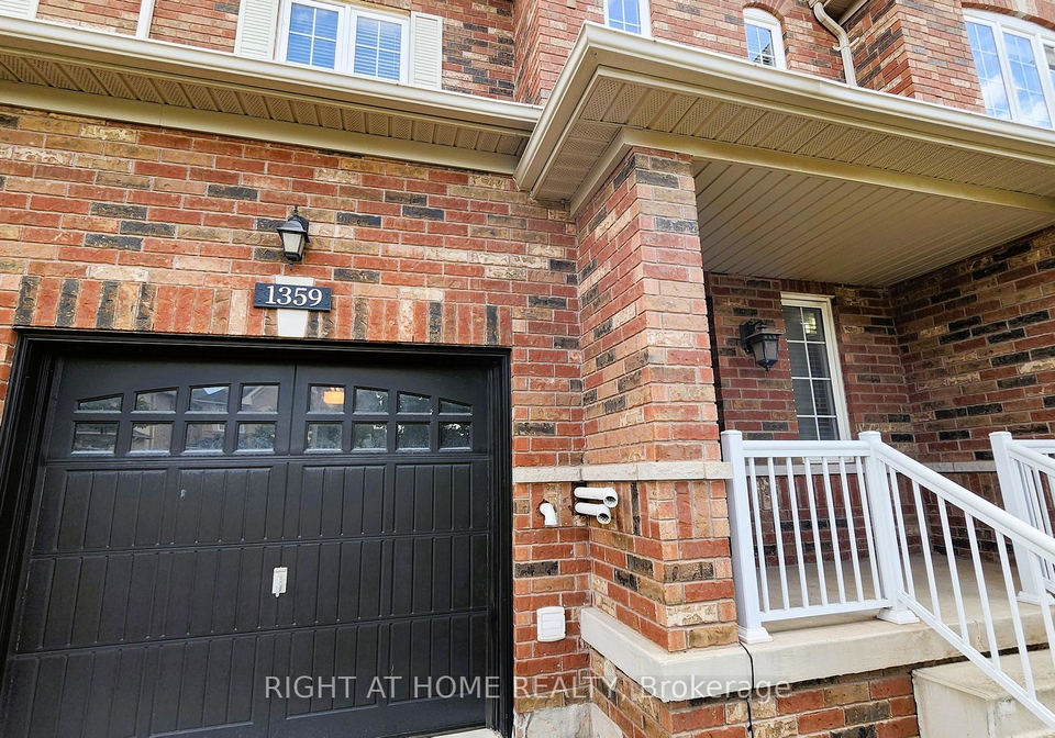 1359-kestell-boulevard-oakville-ontario-w13683814