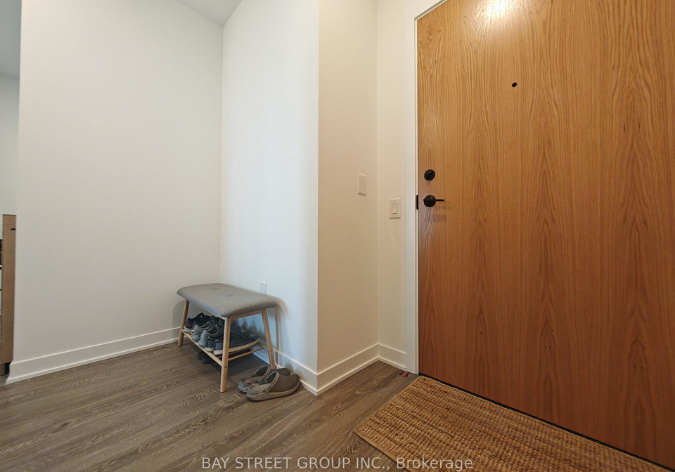 2495-eglinton-avenue-mississauga-ontario-w13683870