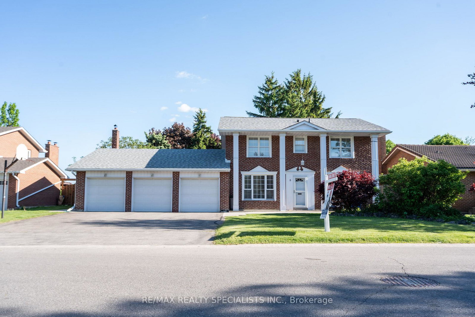 8-river-view-drive-brampton-ontario-w13684074
