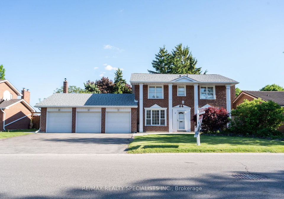 8-river-view-drive-brampton-ontario-w13684074
