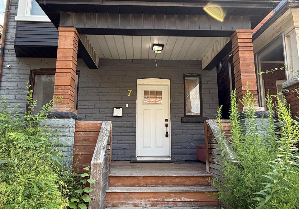 7-lansdowne-avenue-toronto-toronto-ontario-w13684120