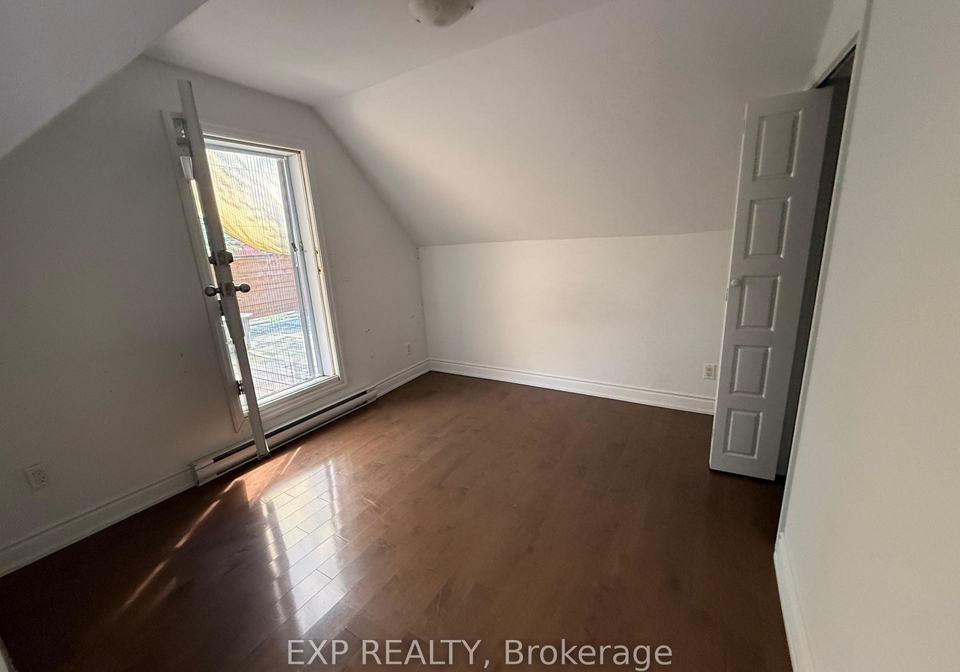 7-lansdowne-avenue-toronto-toronto-ontario-w13684120
