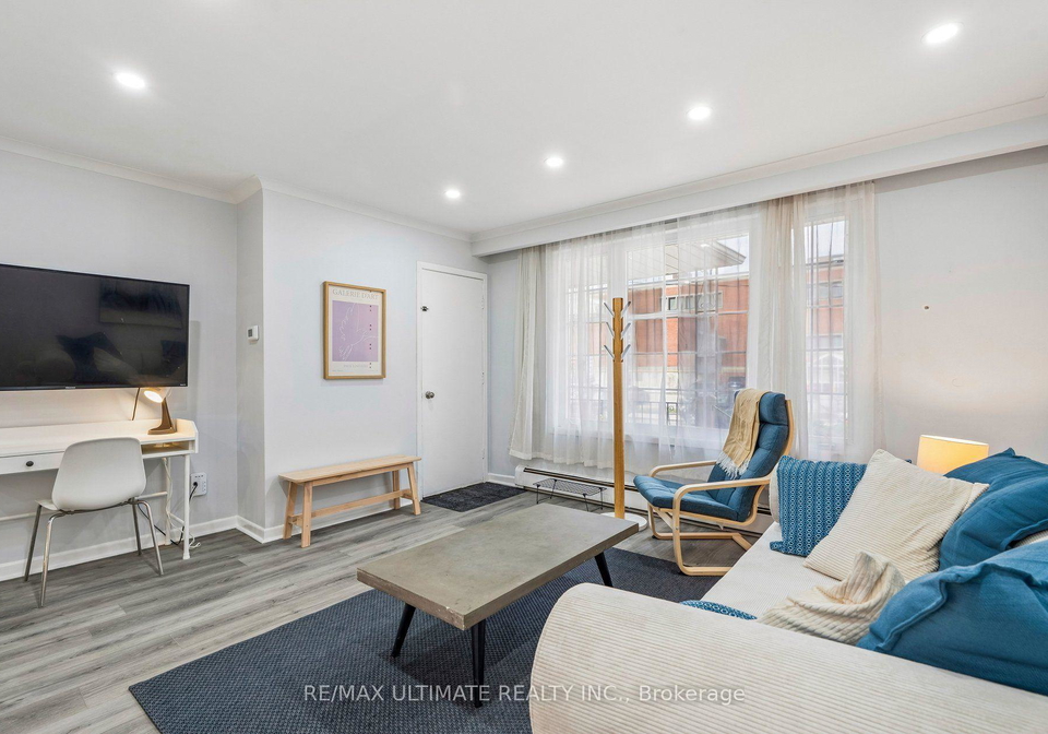 213-close-avenue-toronto-toronto-ontario-w13684158
