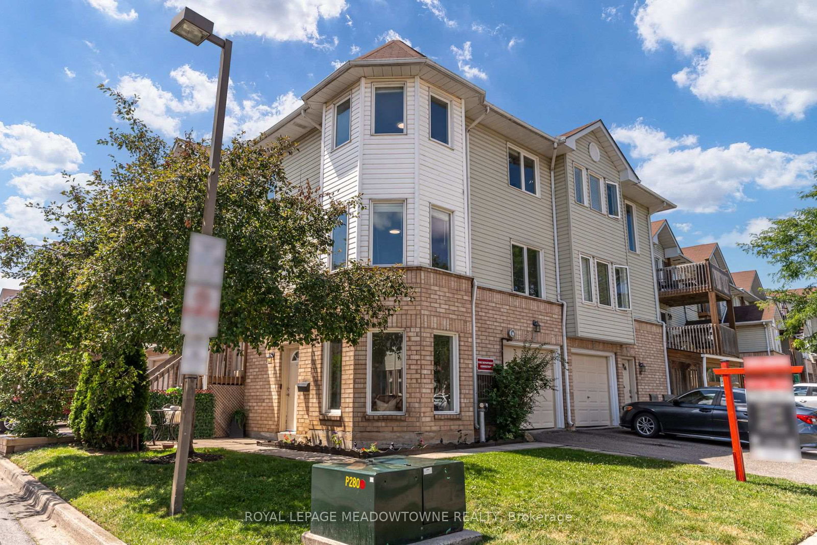 2-wylie-circle-halton-hills-ontario-w13684166