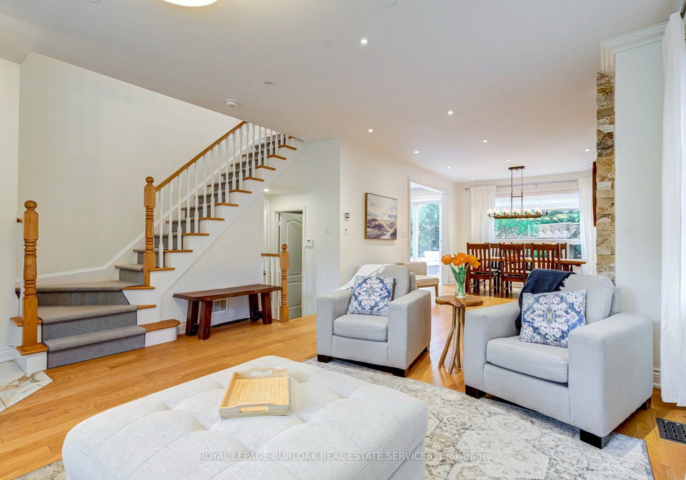 2342-lionstone-drive-oakville-ontario-w13684276