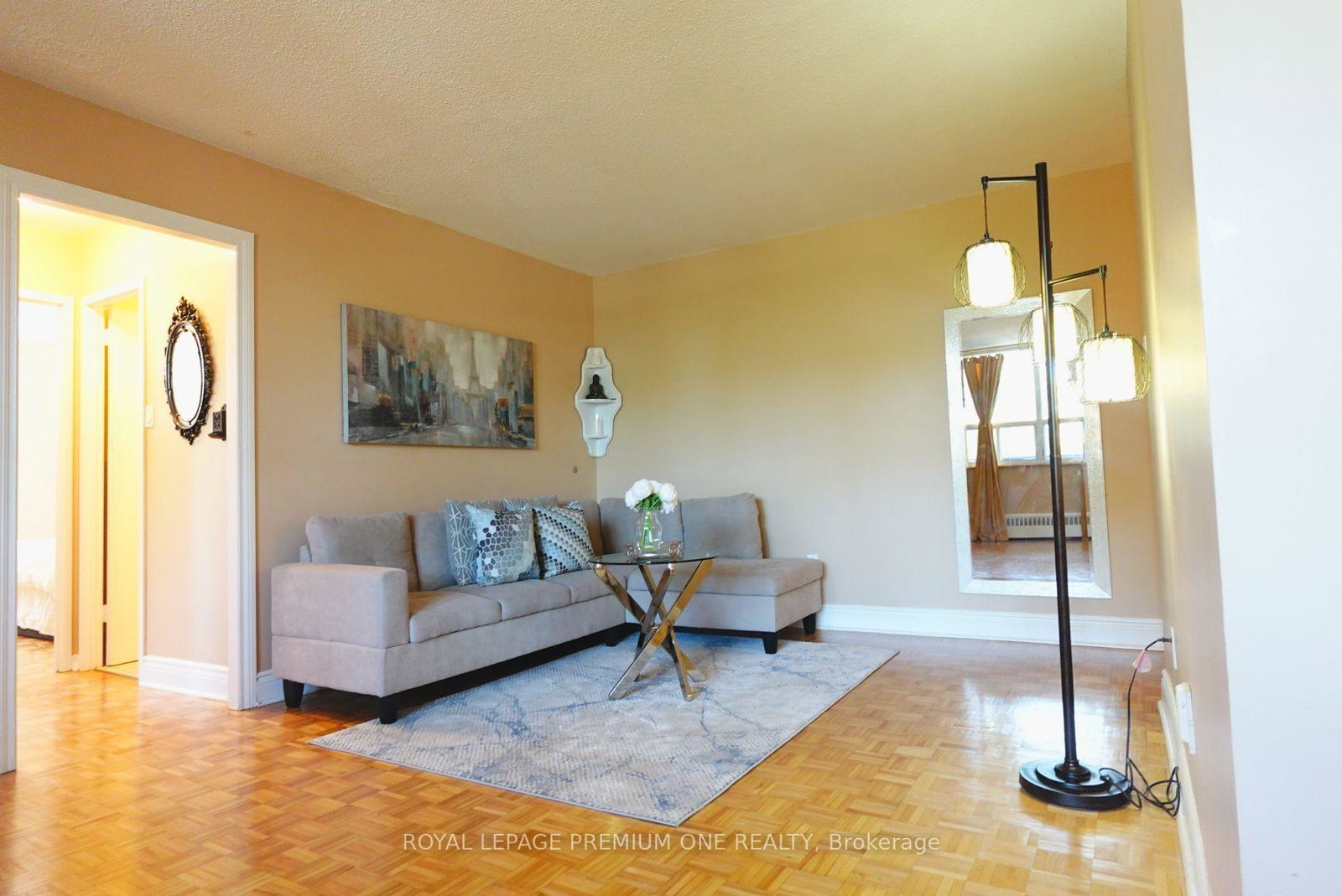 3065-queen-frederica-drive-mississauga-ontario-w13684460