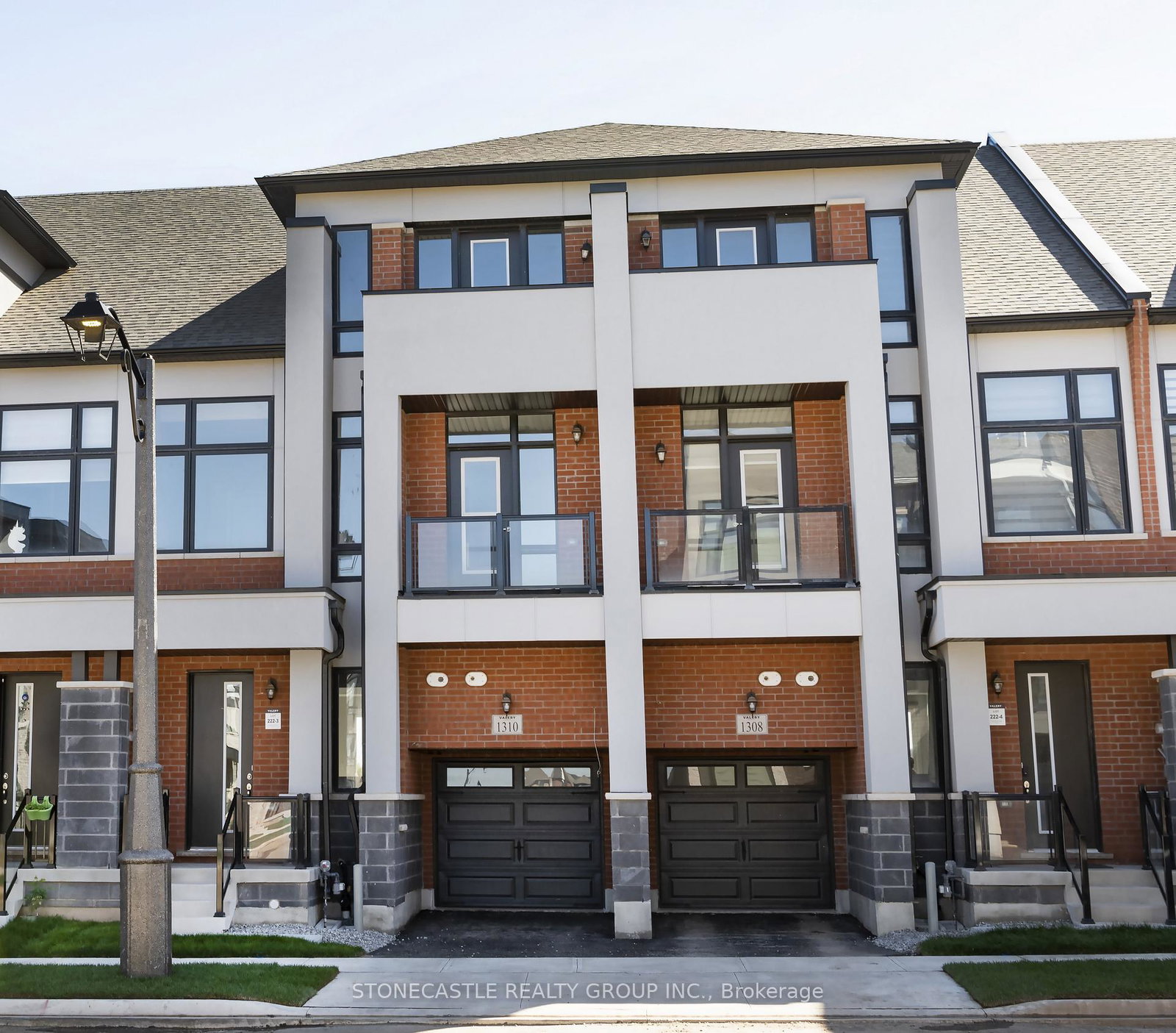 1310-anthonia-trail-oakville-ontario-w13684556
