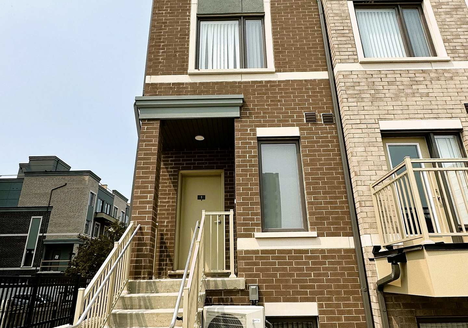 260-twelfth-street-toronto-etobicoke-ontario-w13684688