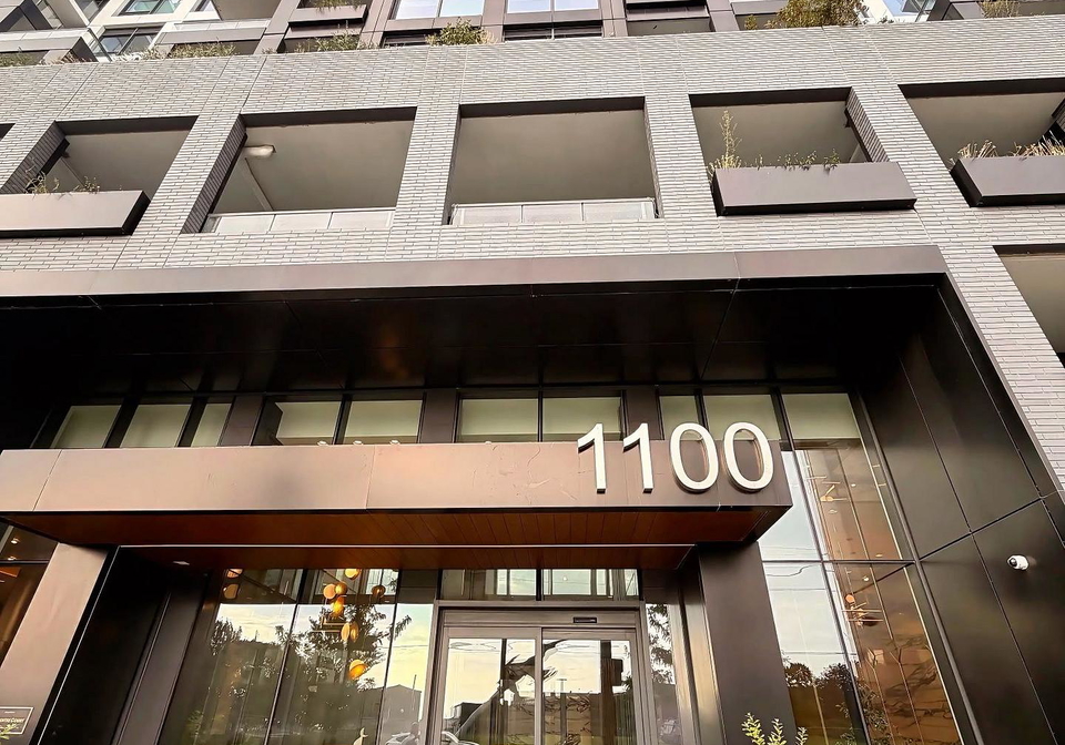 1100-sheppard-avenue-toronto-york-ontario-w13684766
