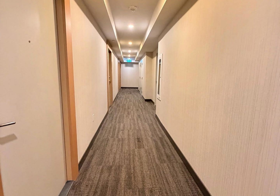 1100-sheppard-avenue-toronto-york-ontario-w13684766