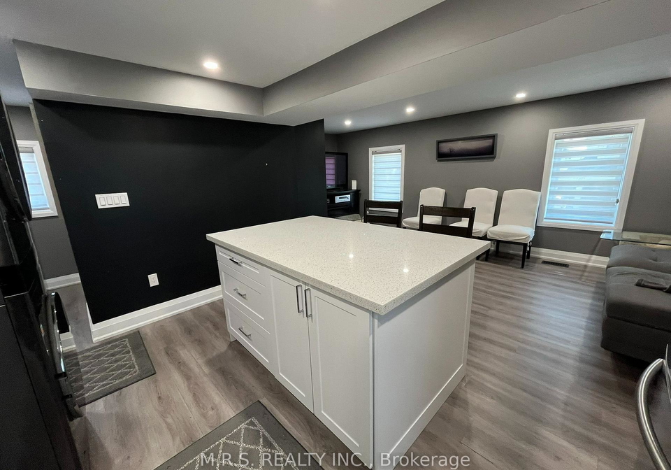 26-hillcrest-avenue-brampton-ontario-w13684788
