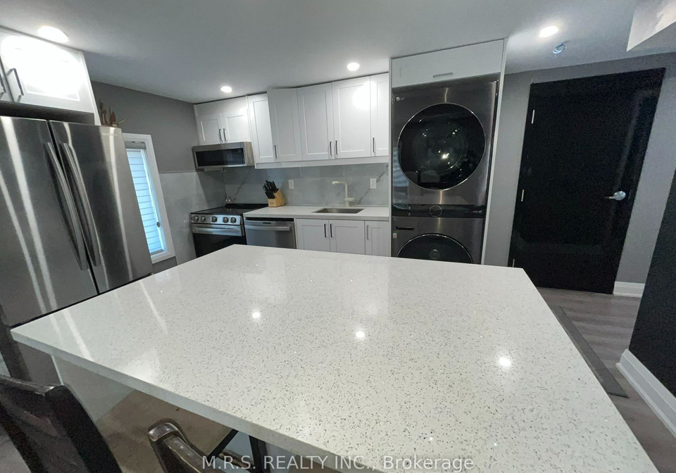 26-hillcrest-avenue-brampton-ontario-w13684788