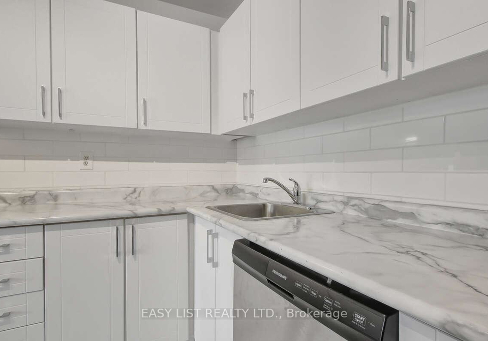 6530-glen-erin-drive-mississauga-ontario-w13684840