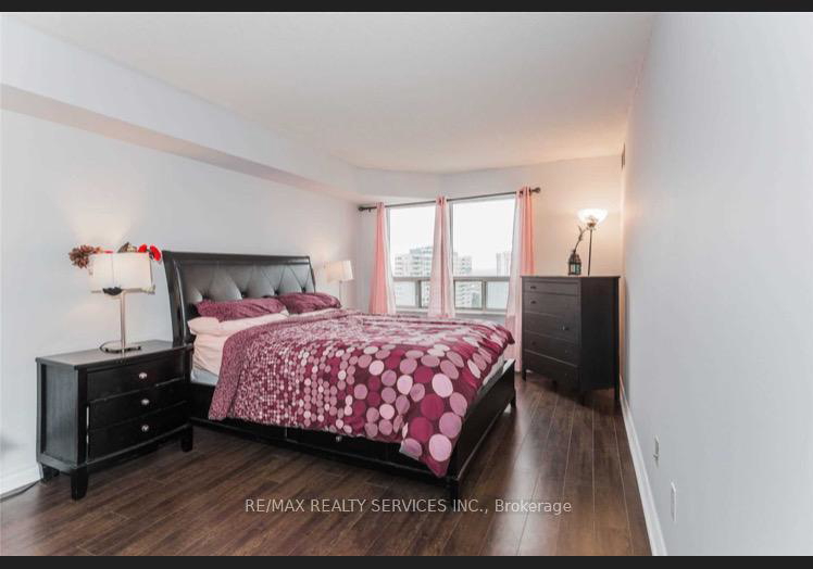 335-webb-drive-mississauga-ontario-w13684916