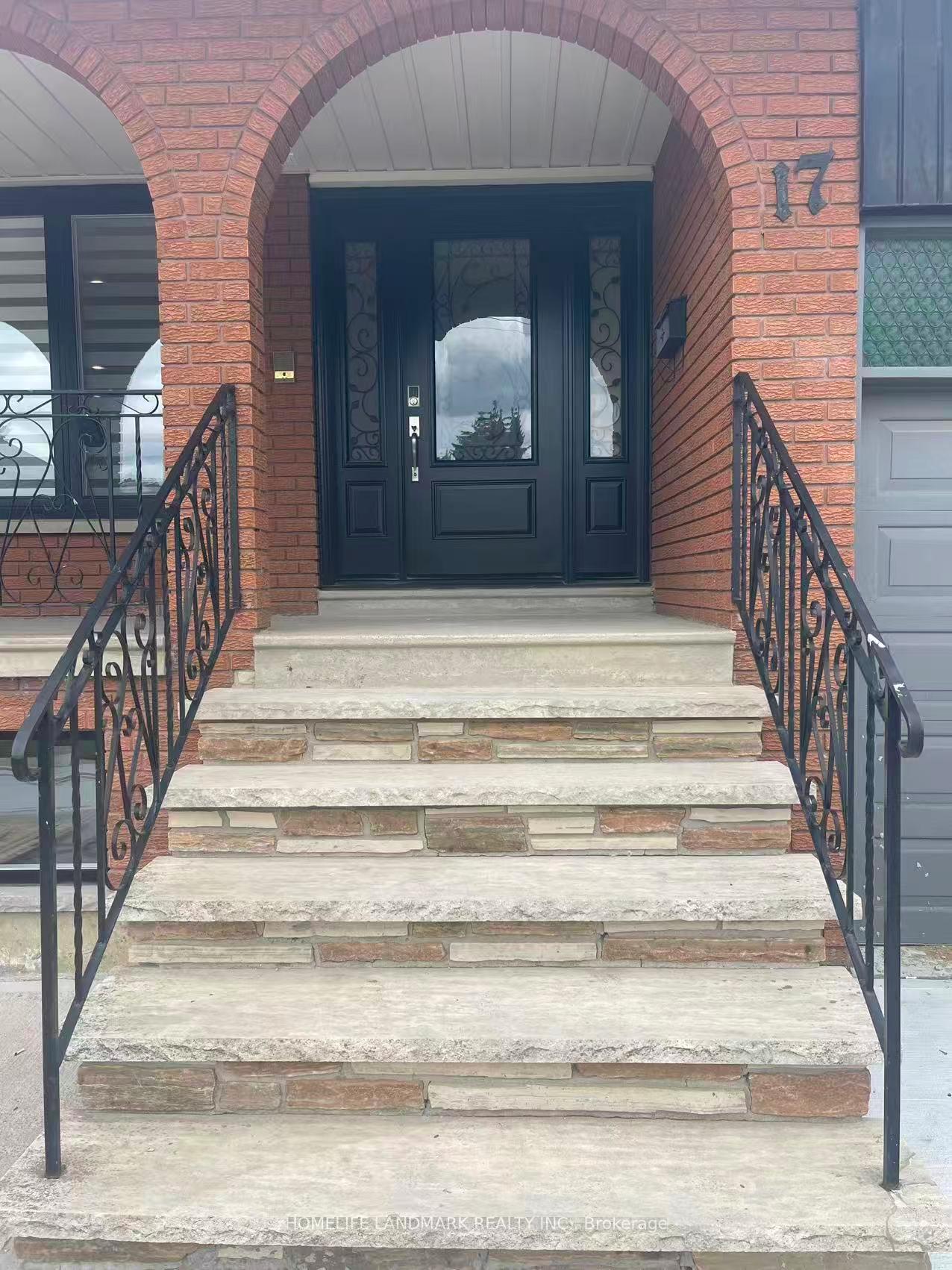 17-rosemeade-avenue-toronto-etobicoke-ontario-w13684952