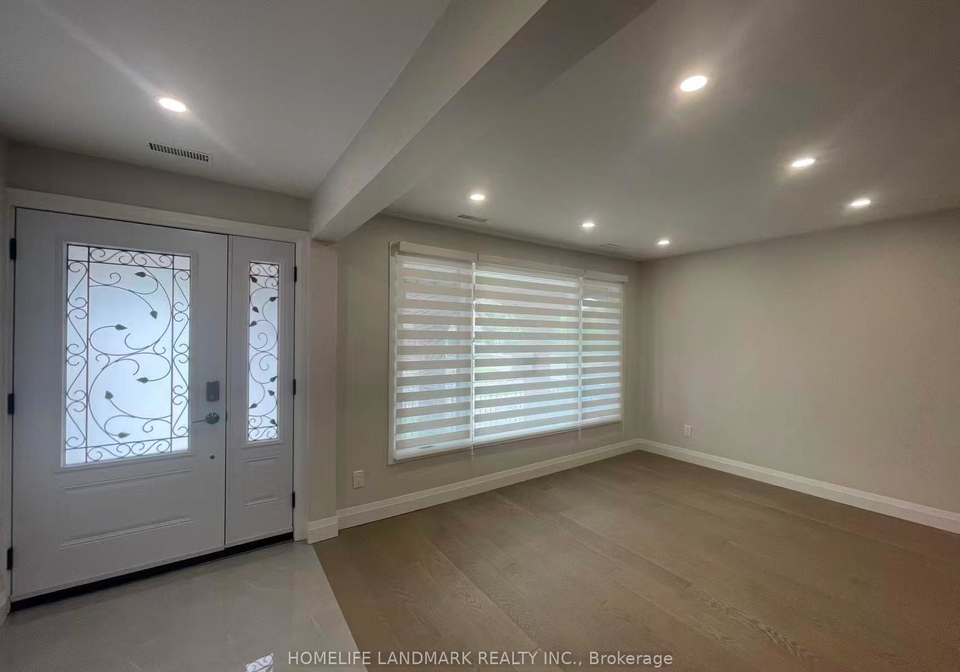 17-rosemeade-avenue-toronto-etobicoke-ontario-w13684952