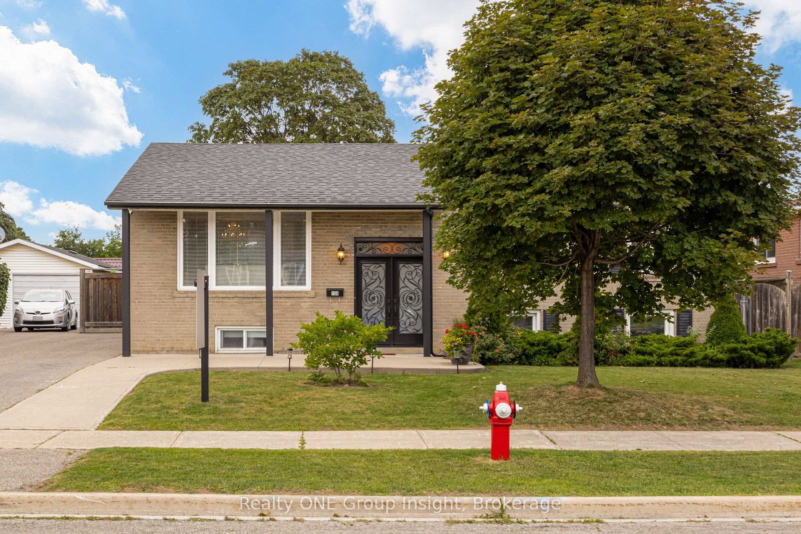 150-avondale-boulevard-brampton-ontario-w13685062
