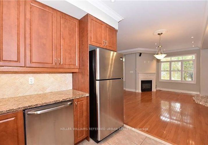 967-kipling-avenue-toronto-etobicoke-ontario-w13685112