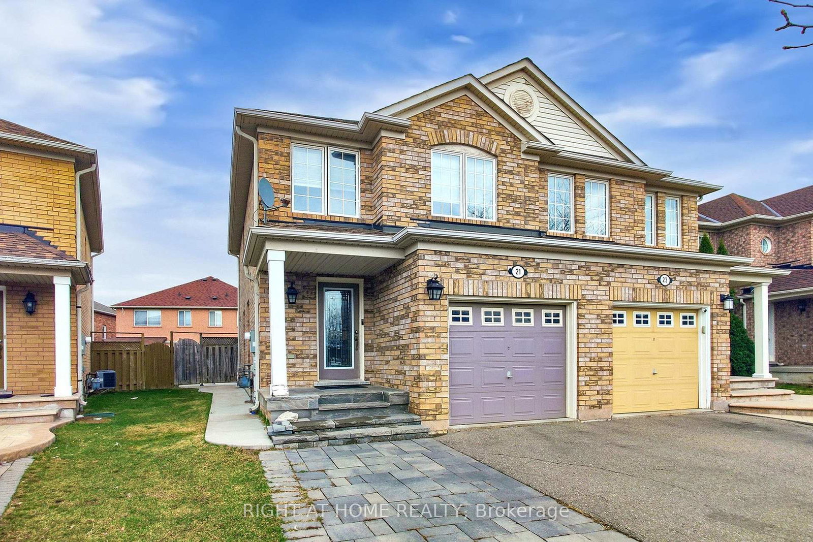 21-dunlop-court-brampton-ontario-w13685212