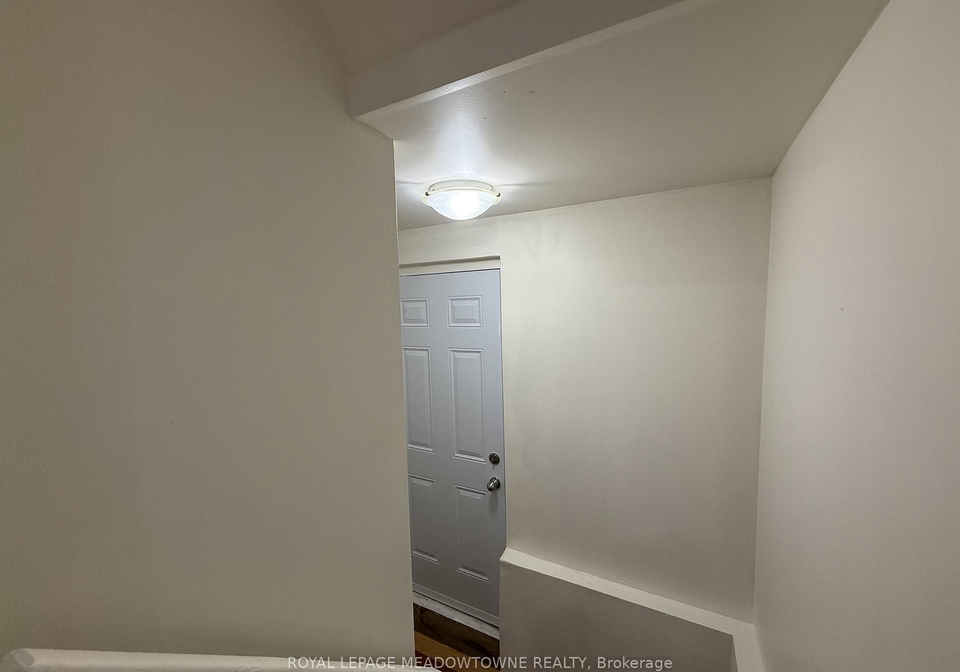 45-bleasdale-lower-avenue-brampton-ontario-w13685338