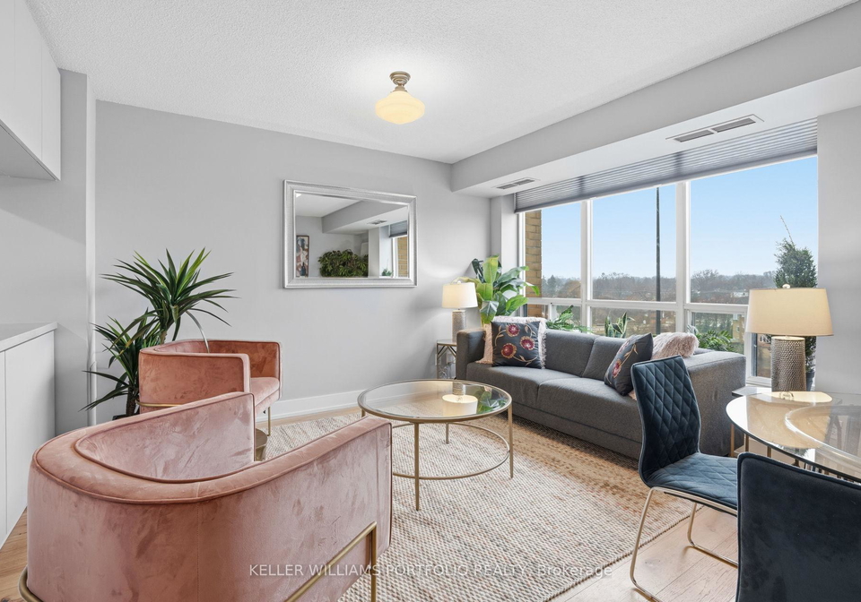 190-manitoba-street-toronto-etobicoke-ontario-w13685414