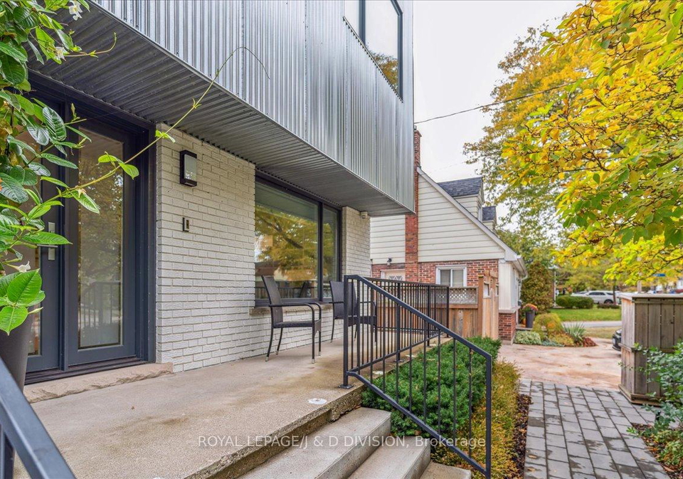 16-forty-first-street-toronto-etobicoke-ontario-w13685552