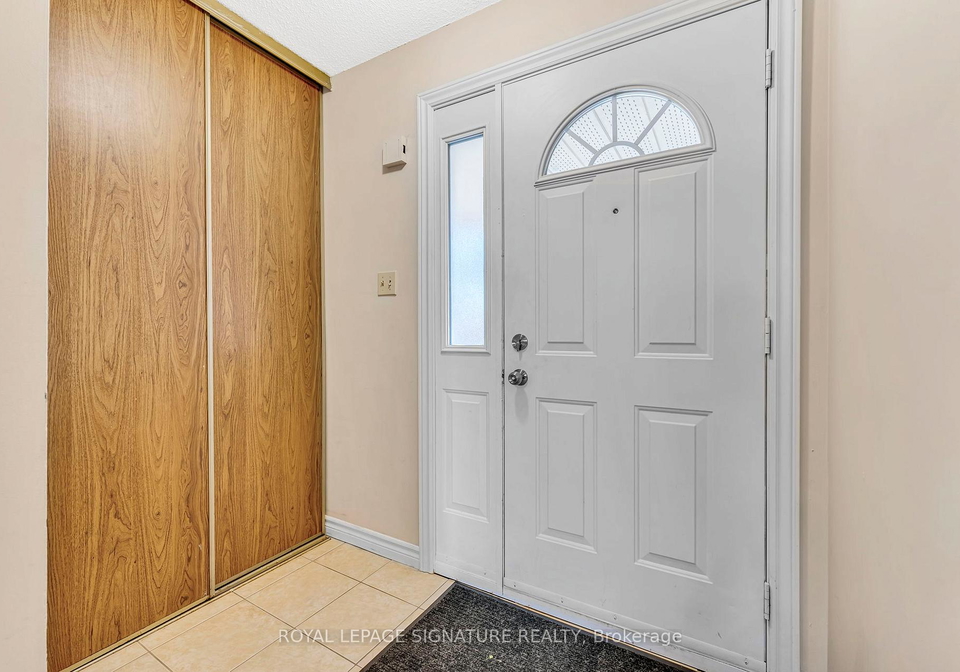 2079-the-collegeway-road-mississauga-ontario-w13685578
