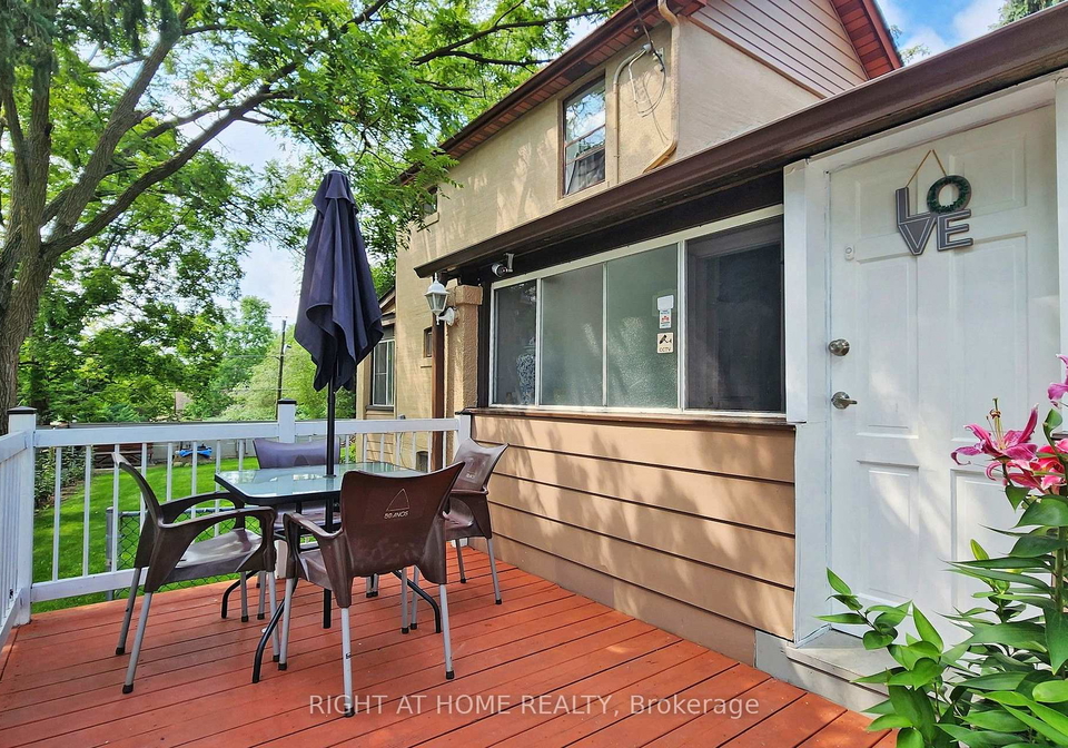 1-edgebrook-drive-toronto-etobicoke-ontario-w13685600