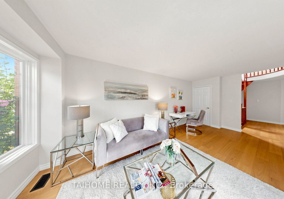 3573-colonial-drive-mississauga-ontario-w13685656