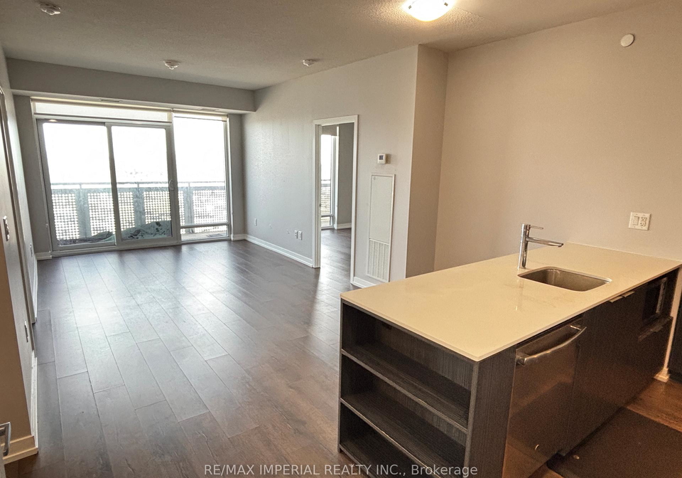 2520-eglinton-avenue-w-mississauga-ontario-w13685812