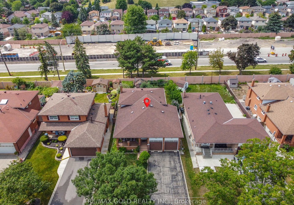70-malcolm-crescent-brampton-ontario-w13685818
