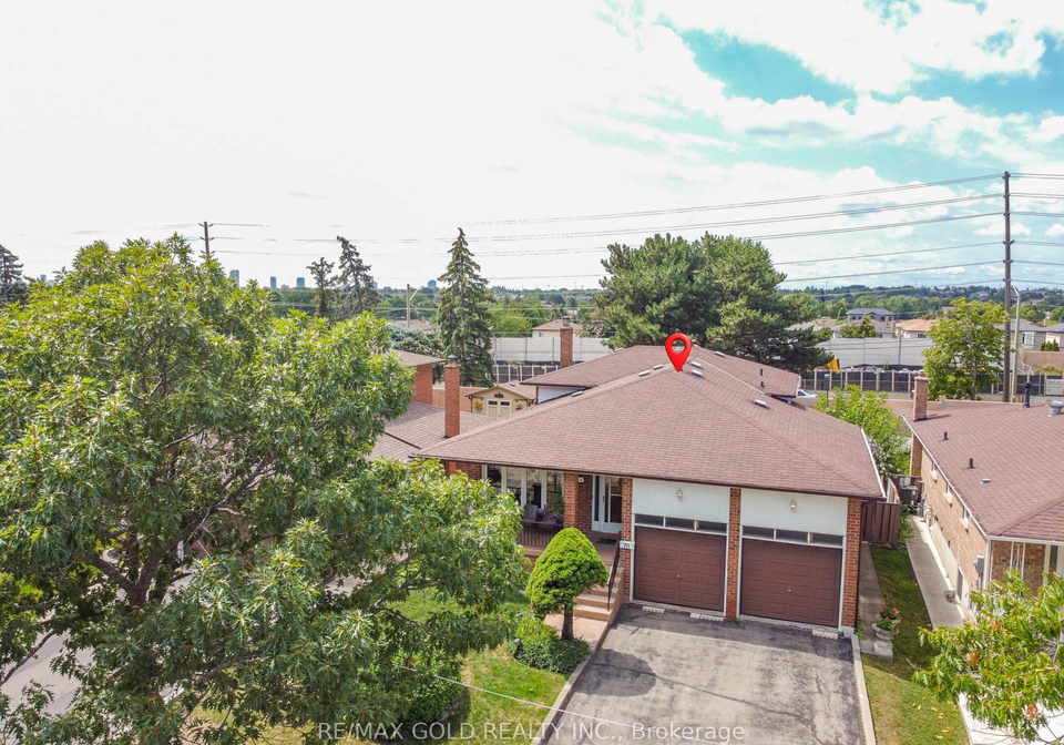 70-malcolm-crescent-brampton-ontario-w13685818