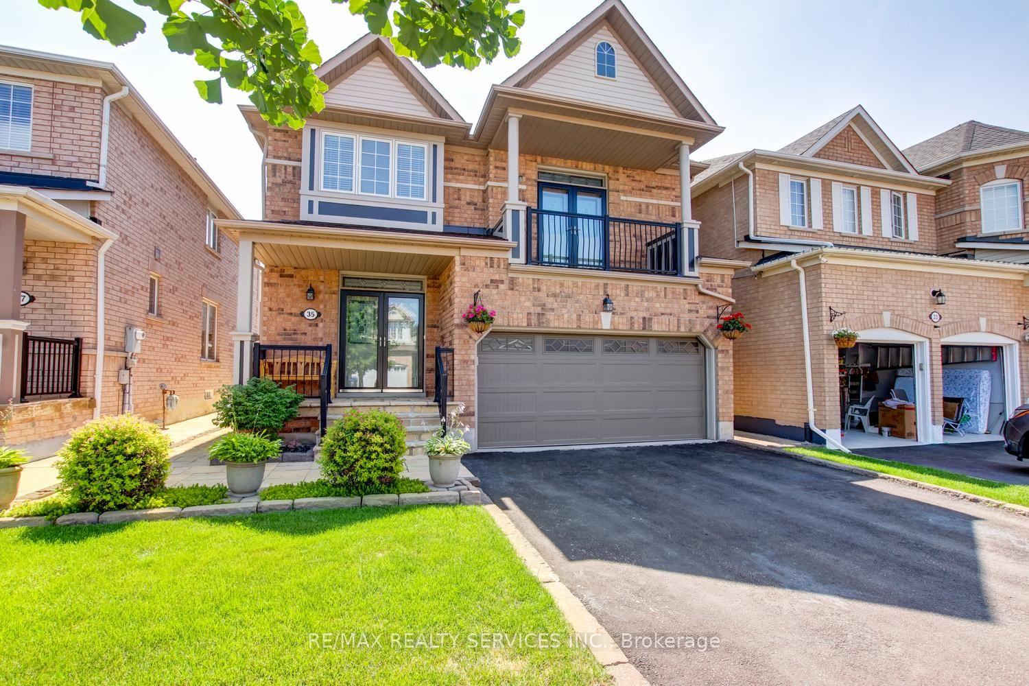 35-hardgate-crescent-brampton-ontario-w13685884