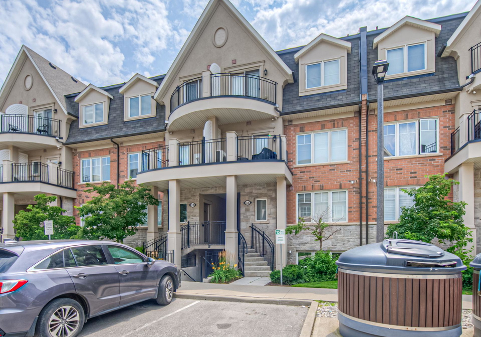 2420-baronwood-drive-oakville-ontario-w13685962