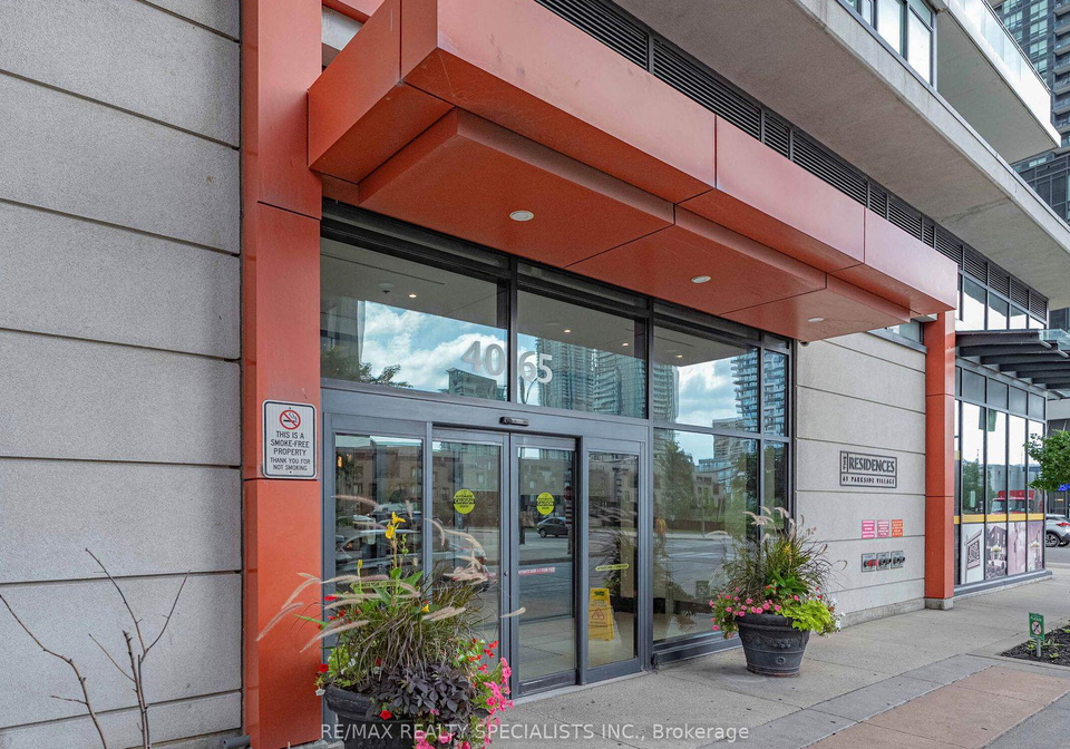 4065-brickstone-mews-mississauga-ontario-w13686056