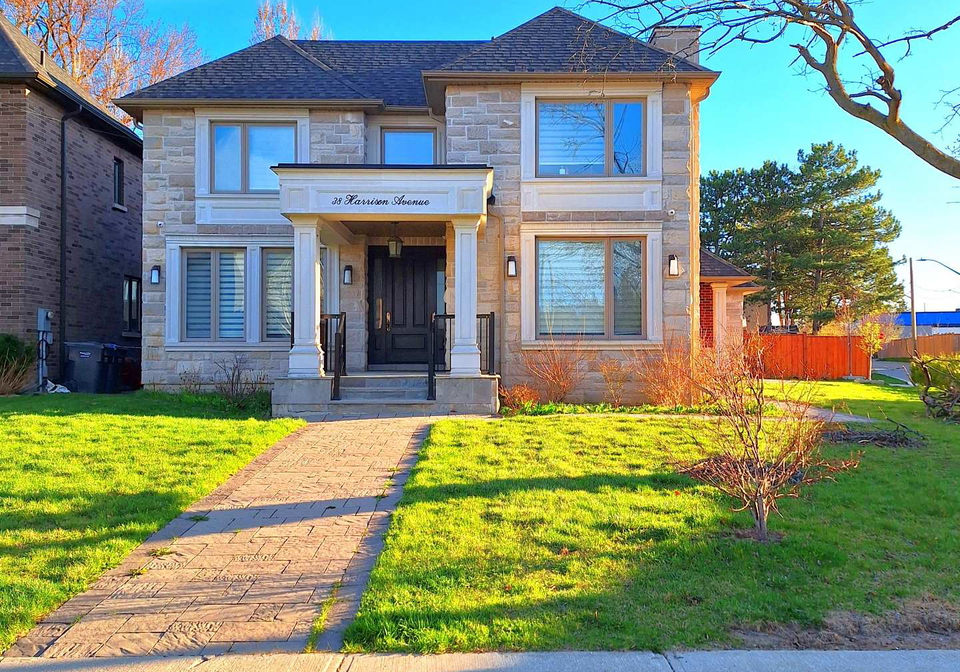 38-harrison-avenue-mississauga-ontario-w13686110