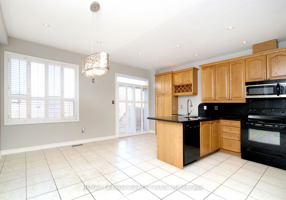 3656-twinmaple-drive-mississauga-ontario-w13686120