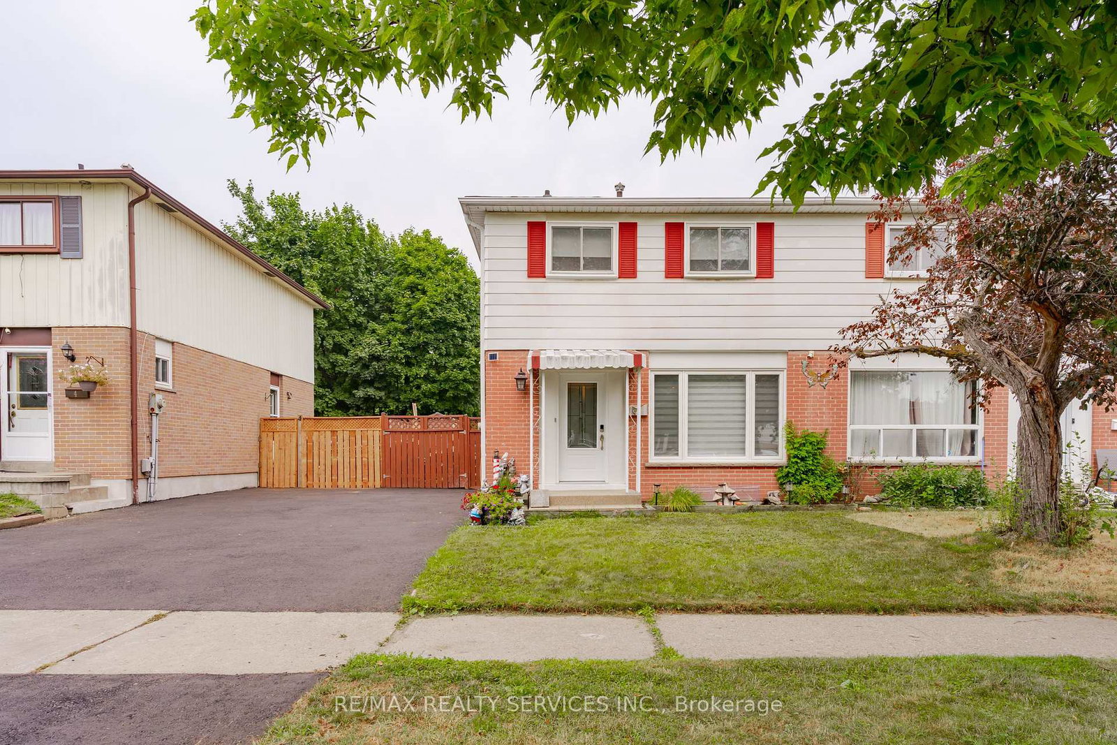 6-lauderdale-road-brampton-ontario-w13686214