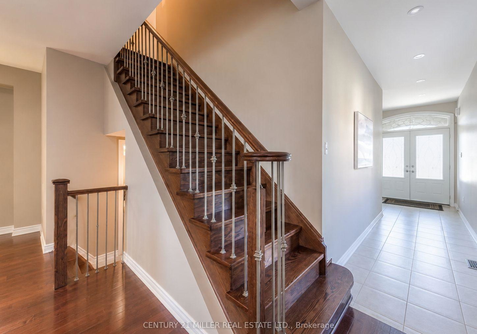 1290-craigleith-road-oakville-ontario-w13686364