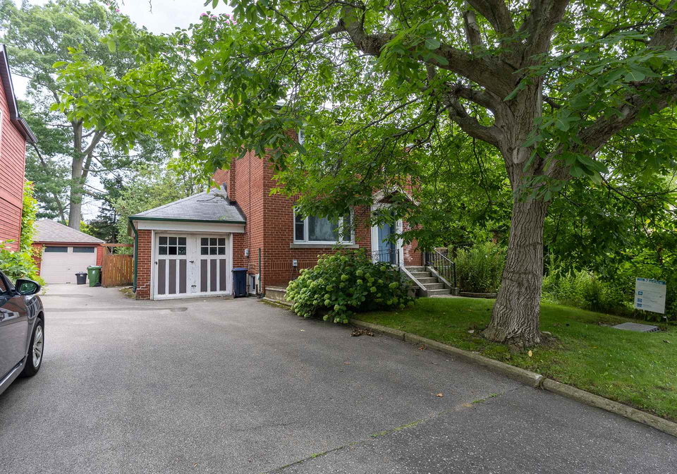 11-thirty-sixth-street-toronto-etobicoke-ontario-w13686588