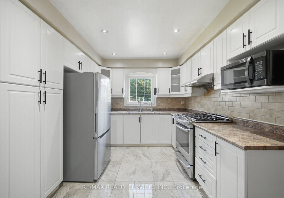 92-tulip-drive-brampton-ontario-w13686756