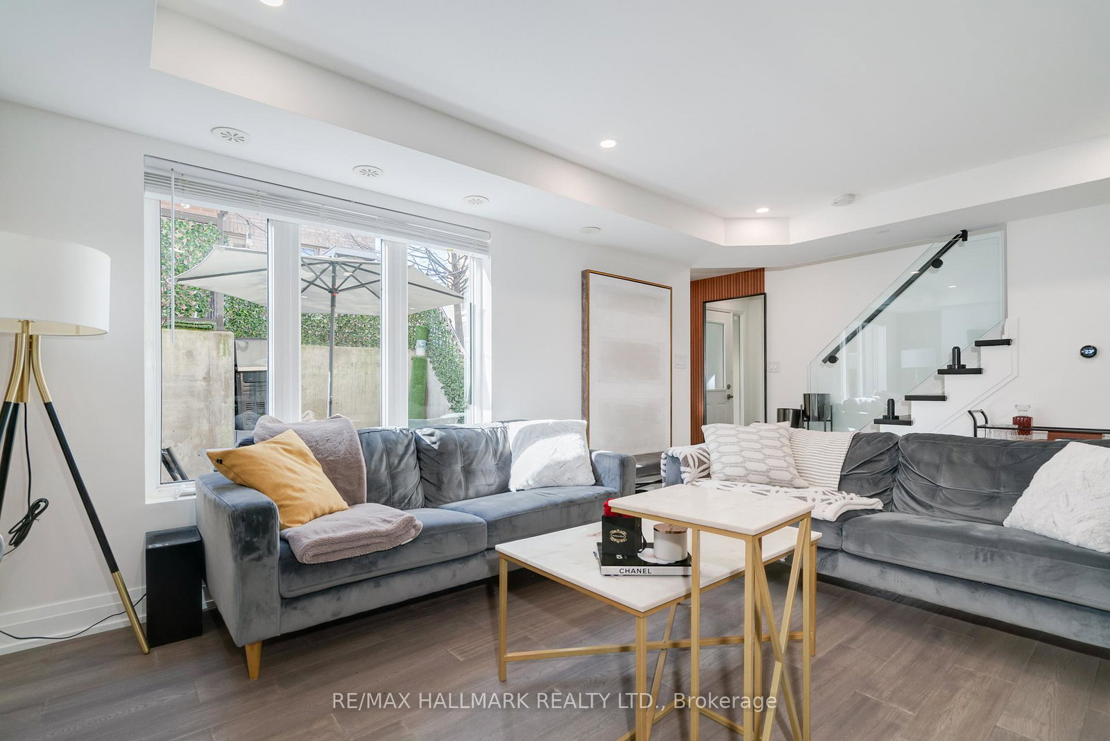 11-foundry-avenue-toronto-toronto-ontario-w13686868