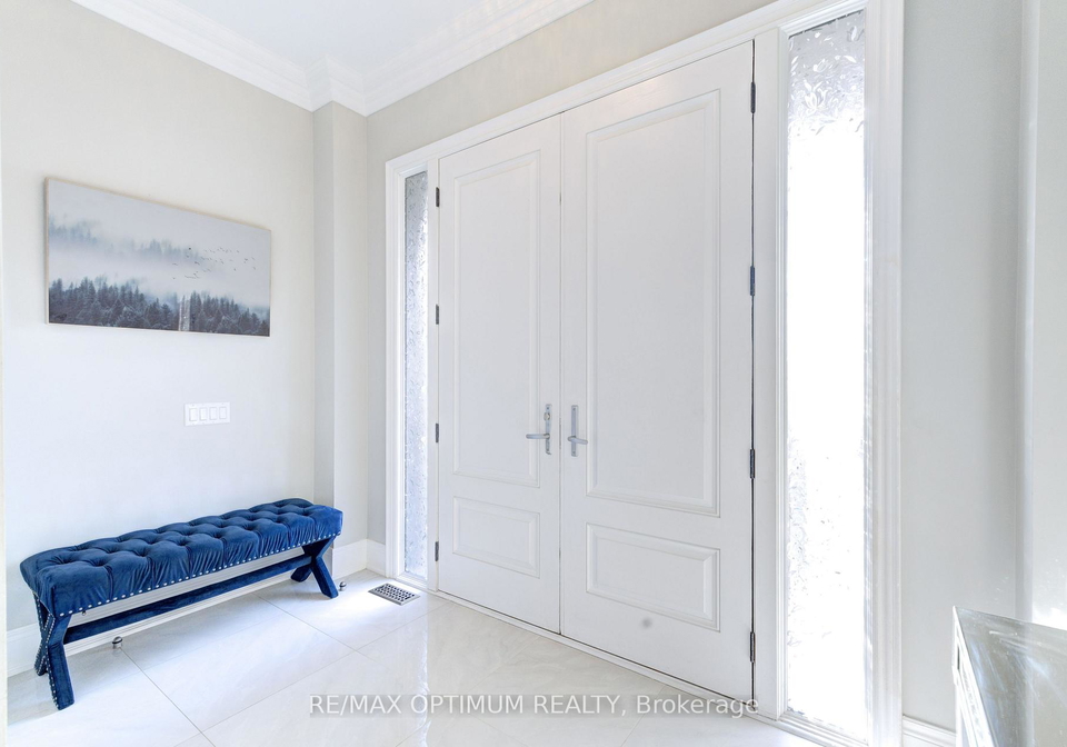 8-lyle-way-brampton-ontario-w13686876