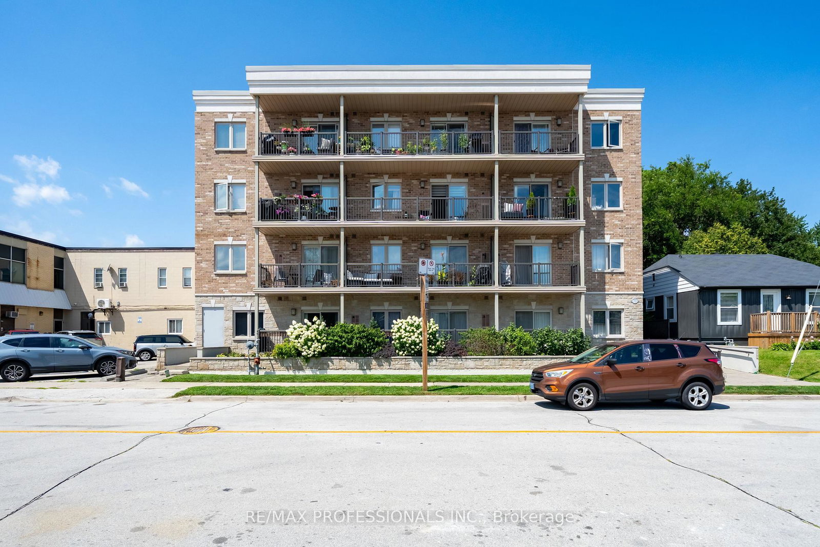 73-washington-avenue-oakville-ontario-w13687006