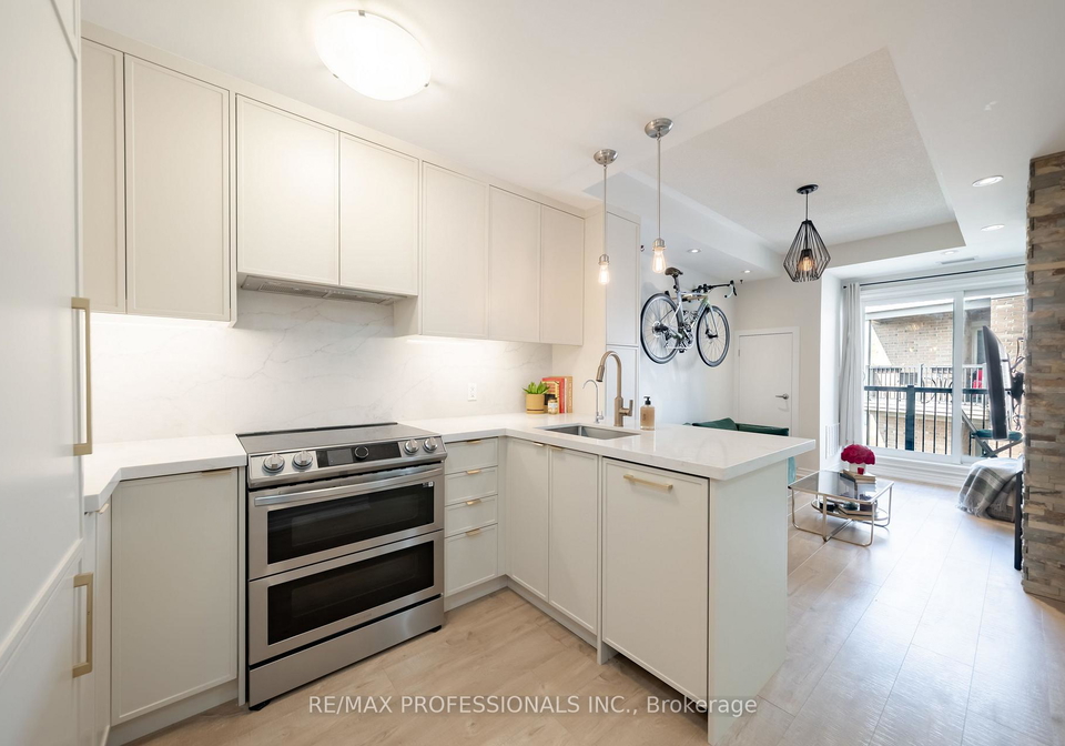 73-washington-avenue-oakville-ontario-w13687006