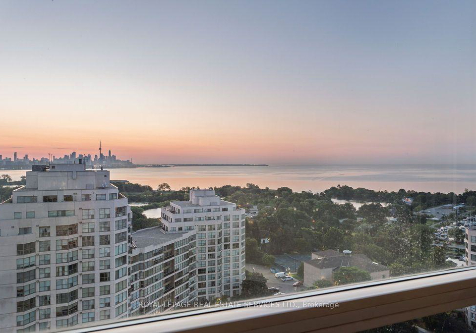2269-lake-shore-boulevard-w-toronto-etobicoke-ontario-w13687238