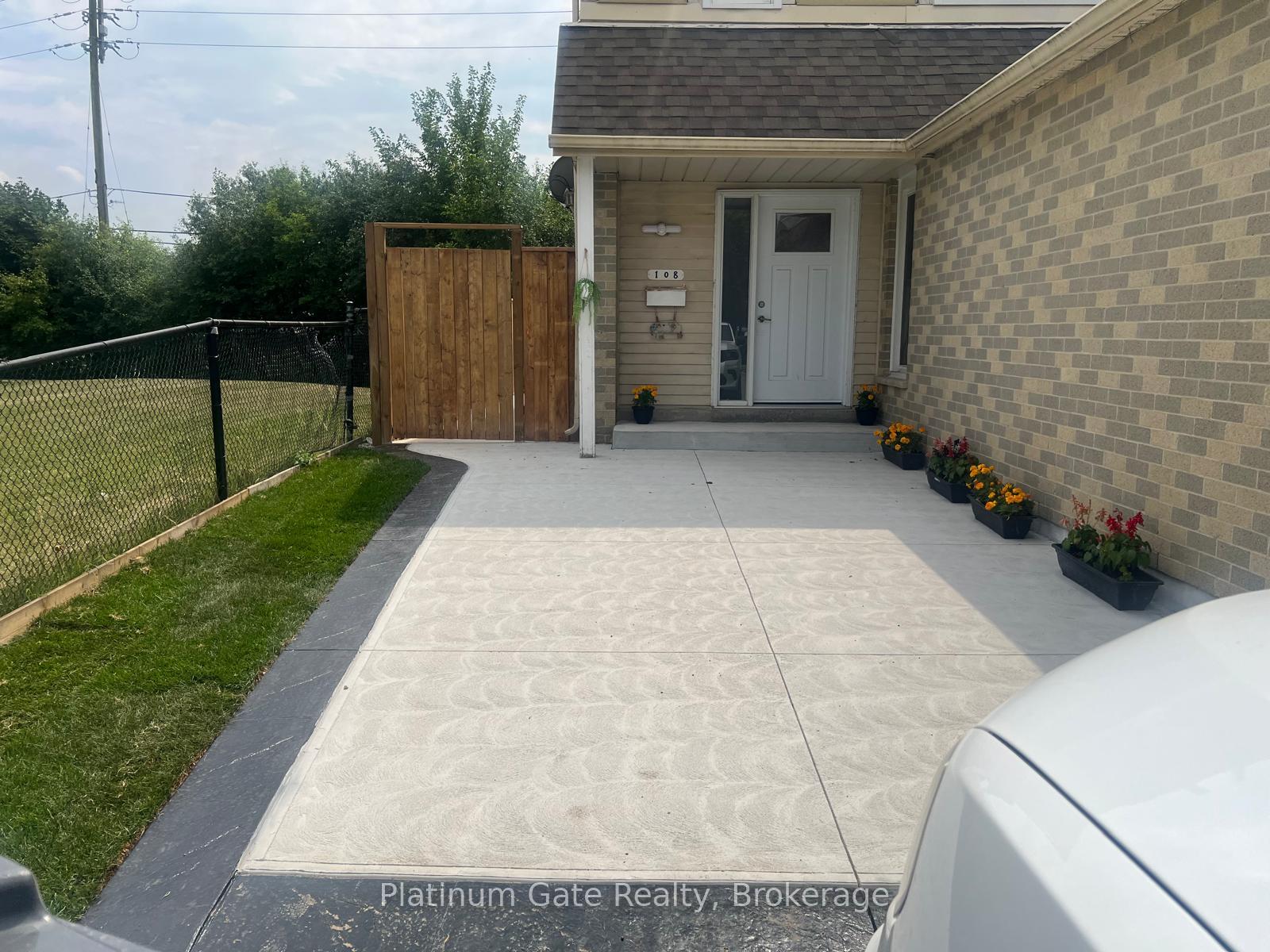 108-courtleigh-square-brampton-ontario-w13687248